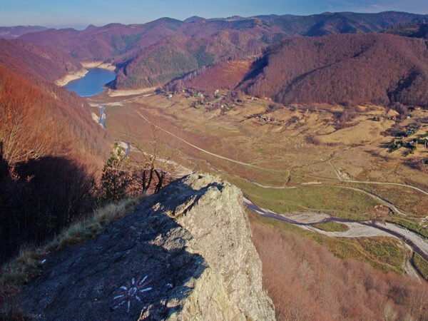 Varful Piatra Bulzului sau Piatra Corbului